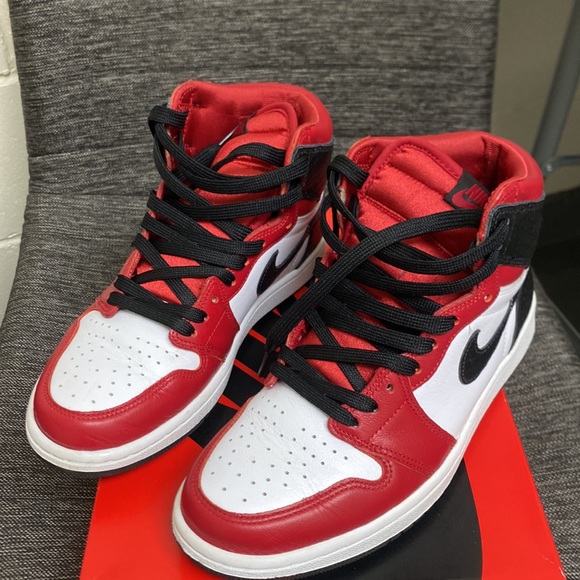 WMNS ARI JODAN 1 HIGH OG women - Picture 2 of 8